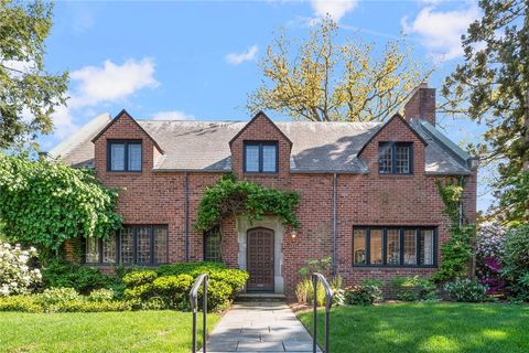53 Wingate Road Providence RI 02906