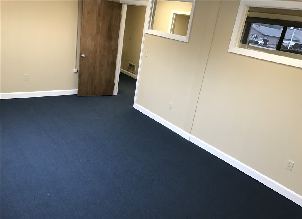 Coventry, Rhode Island 02816, United States, ,Residential,Active,220873