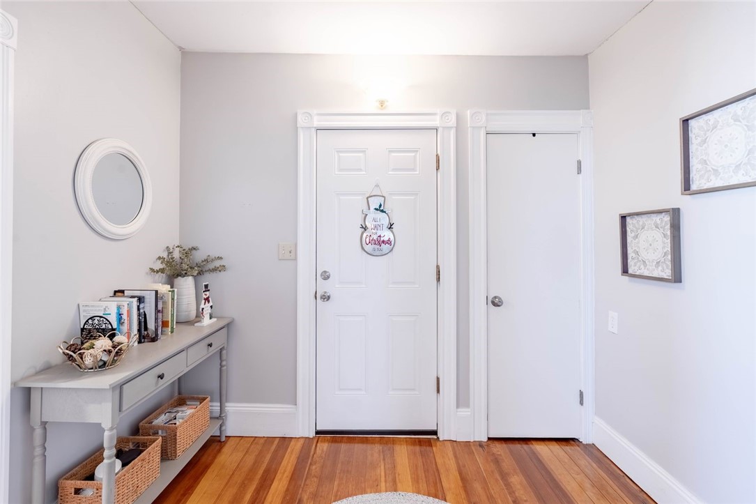 35 E Knowlton Street