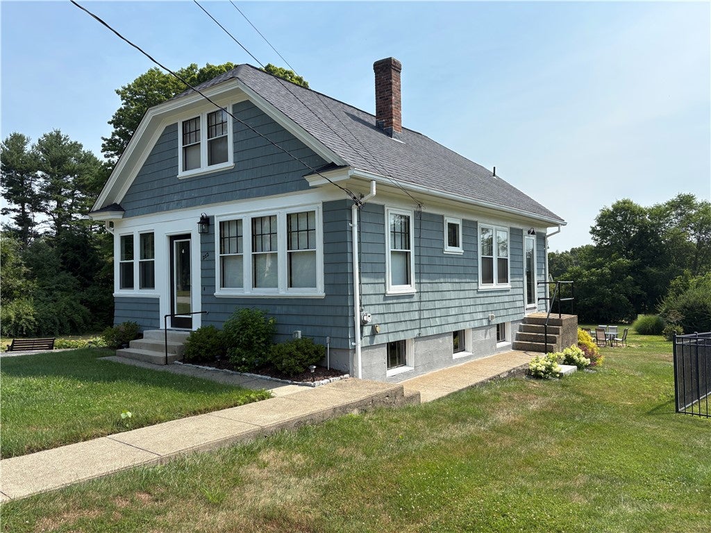 202 Lincoln Street