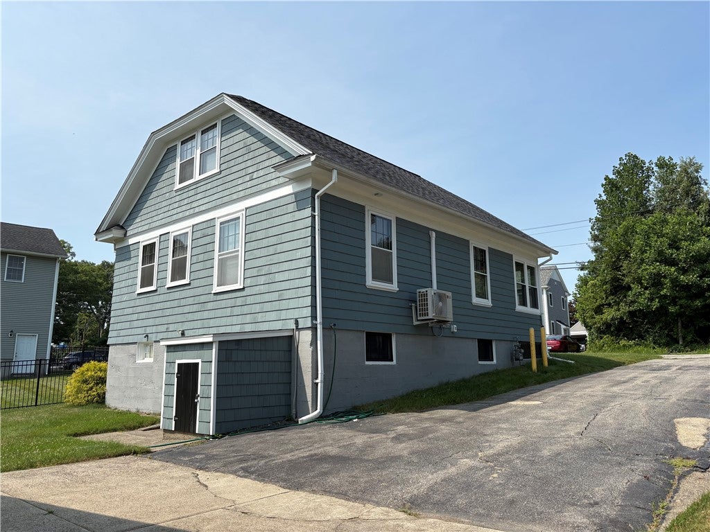 202 Lincoln Street