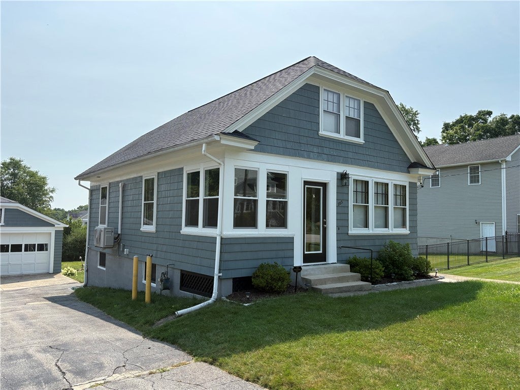 202 Lincoln Street