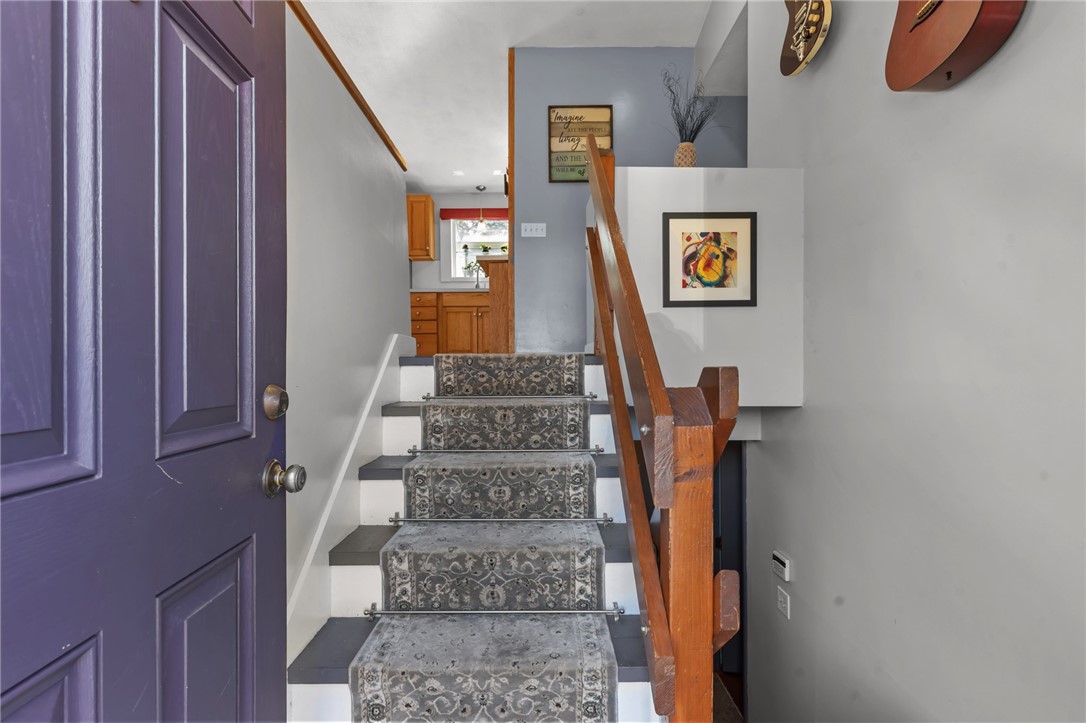 10 Thornton Avenue