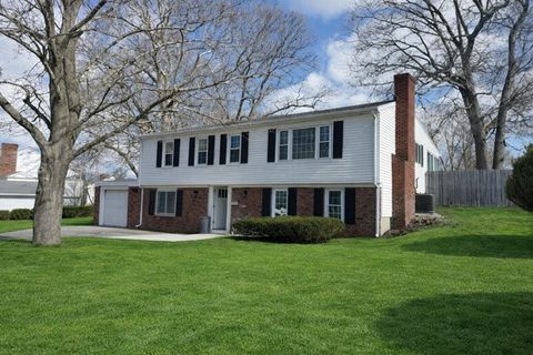 141 Hilton Road Warwick RI 02889