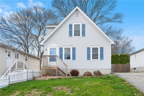 7 May Avenue Cumberland RI 02864