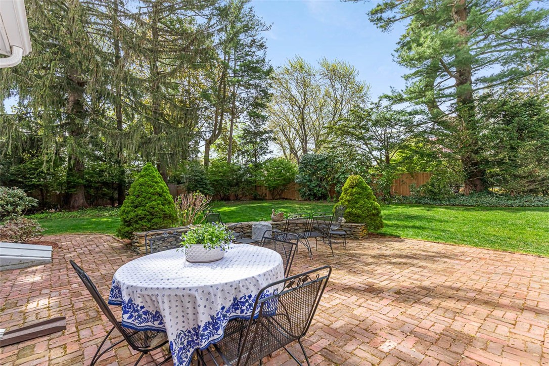 11 Harbour Road