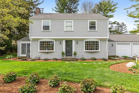 11 Harbour Road Barrington RI 02806