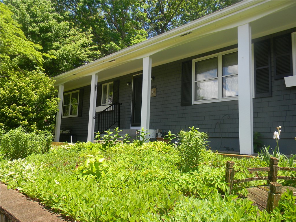 90 Quaker Drive