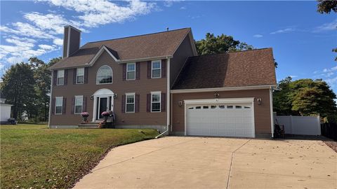 6 Utter Street North Providence RI 02904