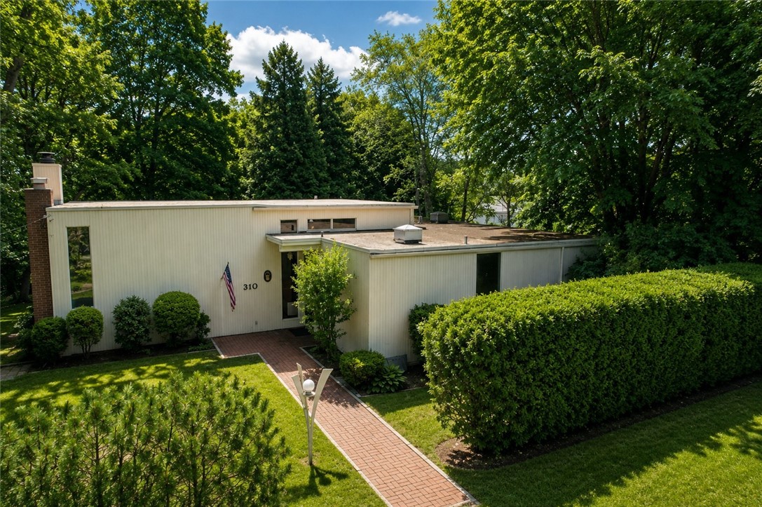 310 Spencer Av. 02818 Avenue
