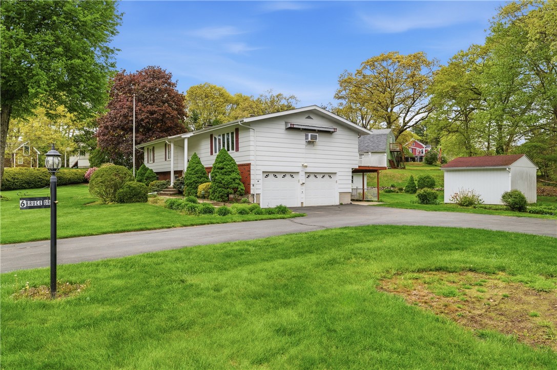6 Bruce Drive