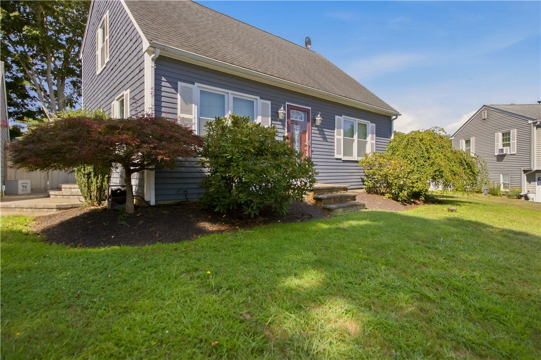 5 Beejay Court