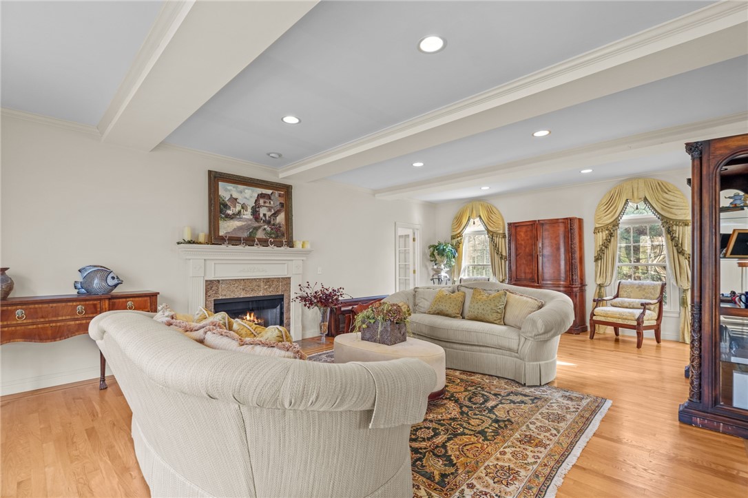 20 Bailey Boulevard