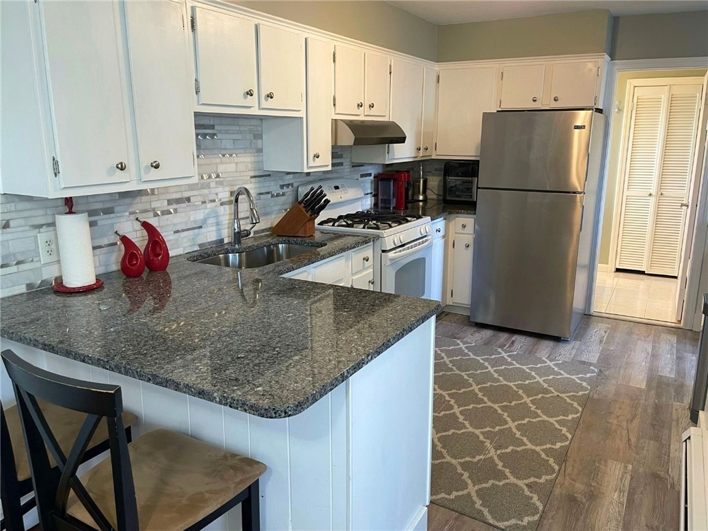 4 Bayview Avenue #2&3