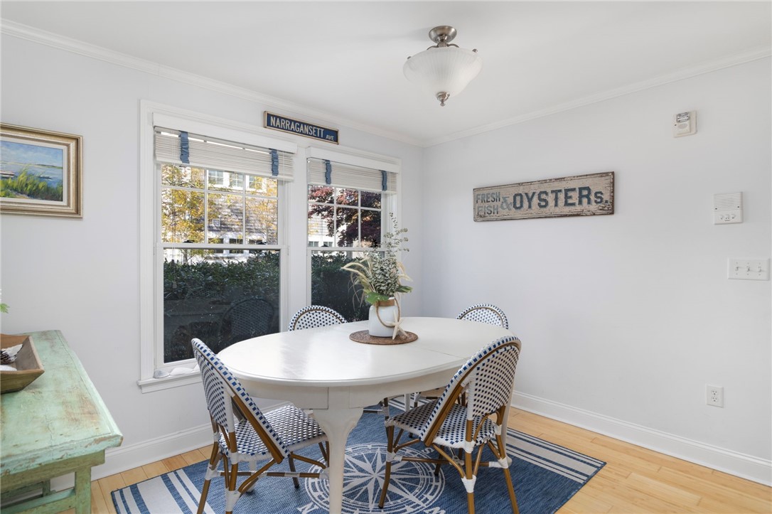 20 Narragansett Avenue 905