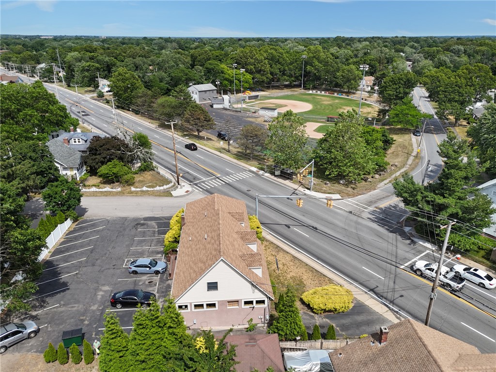 623 Post Road