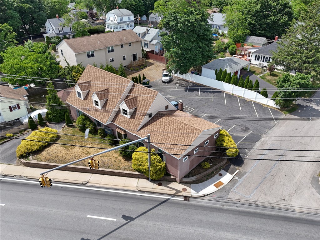 623 Post Road