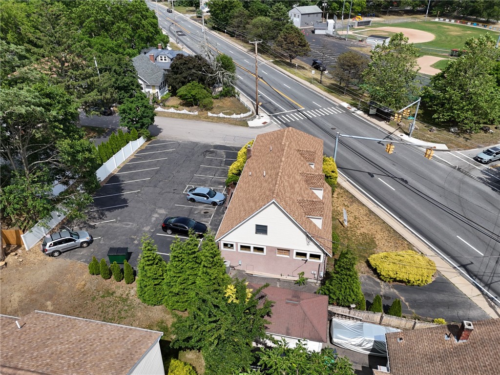 623 Post Road