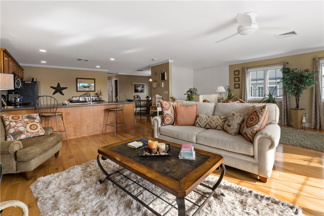 677 Metacom Avenue 64