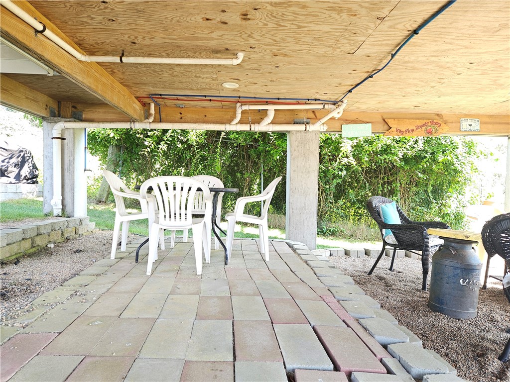 854 Matunuck Beach Road L30