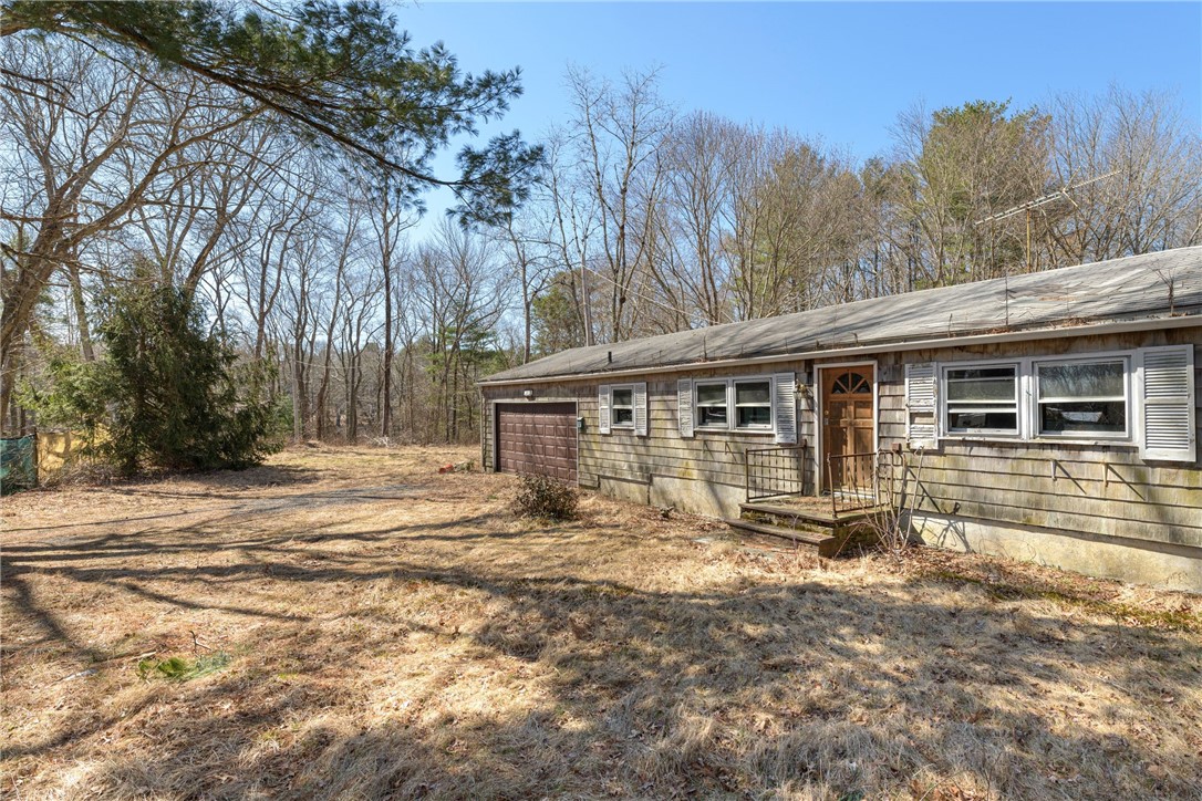 213 Hallville Road