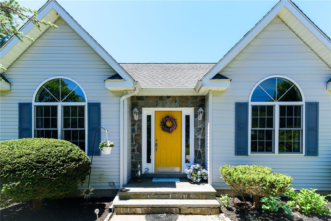 2 Evergreen Lane