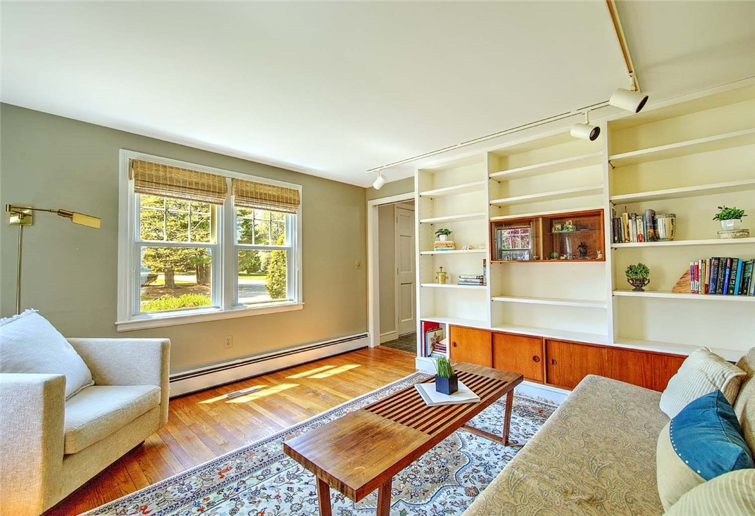 11 Henry Drive