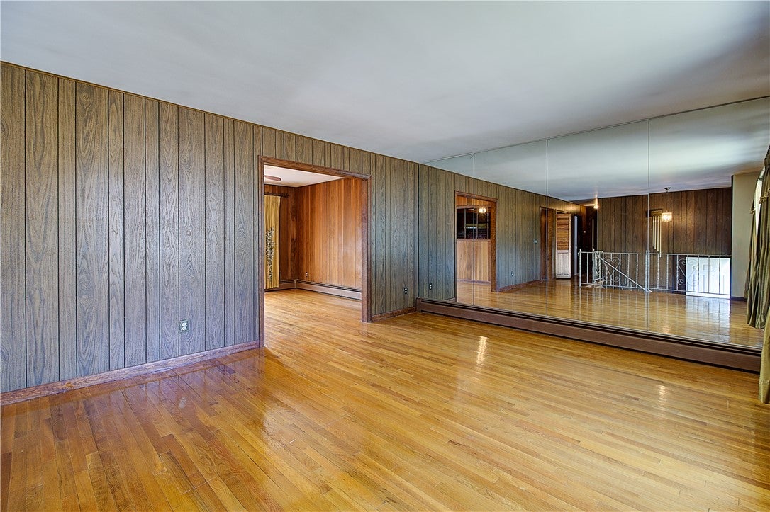 18 Tabor Drive