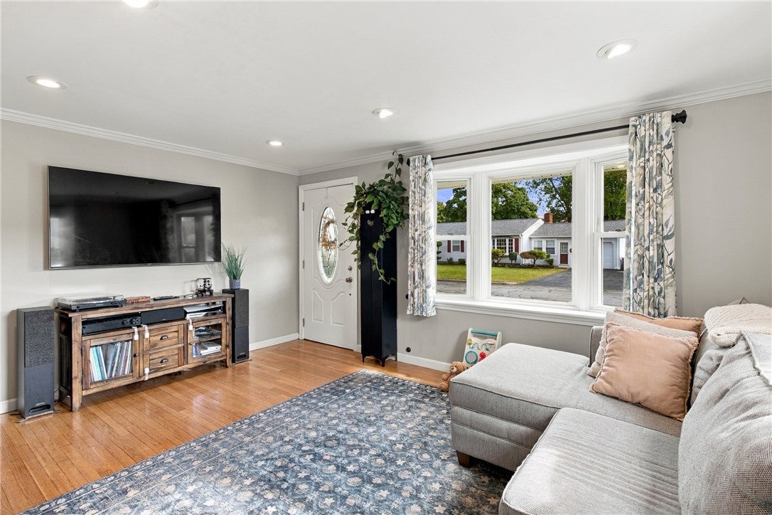 248 Knollwood Drive