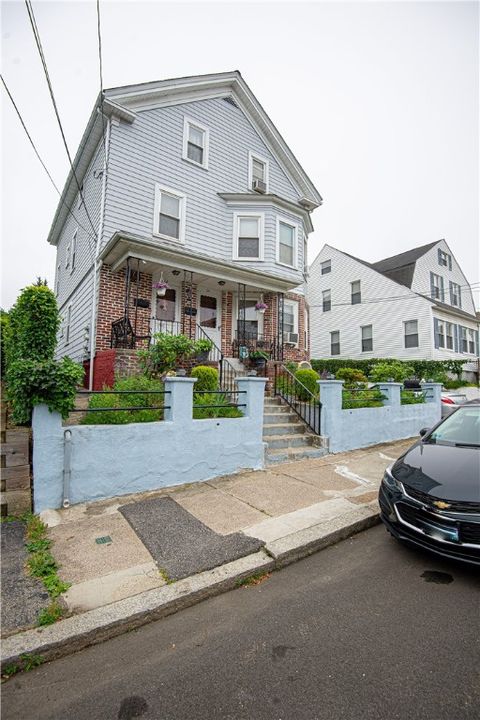 62 64 4th Street East Providence RI 02914
