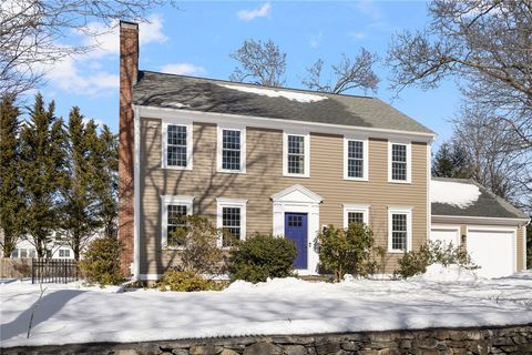 23 Morra Way East Providence RI 02916