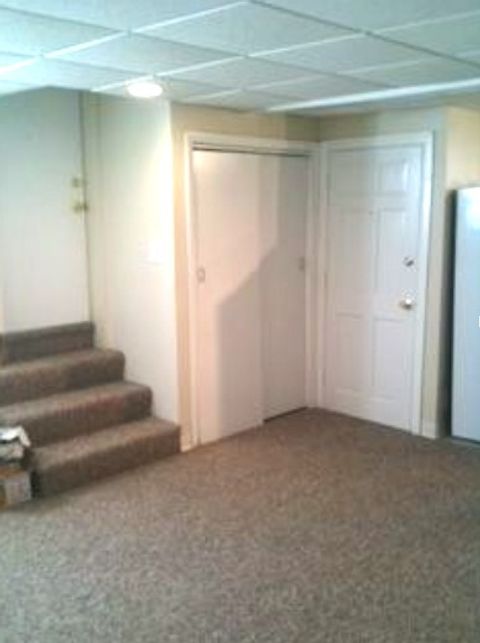 Multi Family in Cranston RI 142 Chestnut Hill Avenue 19.jpg