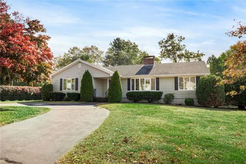 23 Hillview Drive Westerly RI 02891