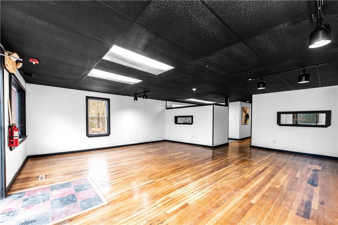 120 Danielson Pike