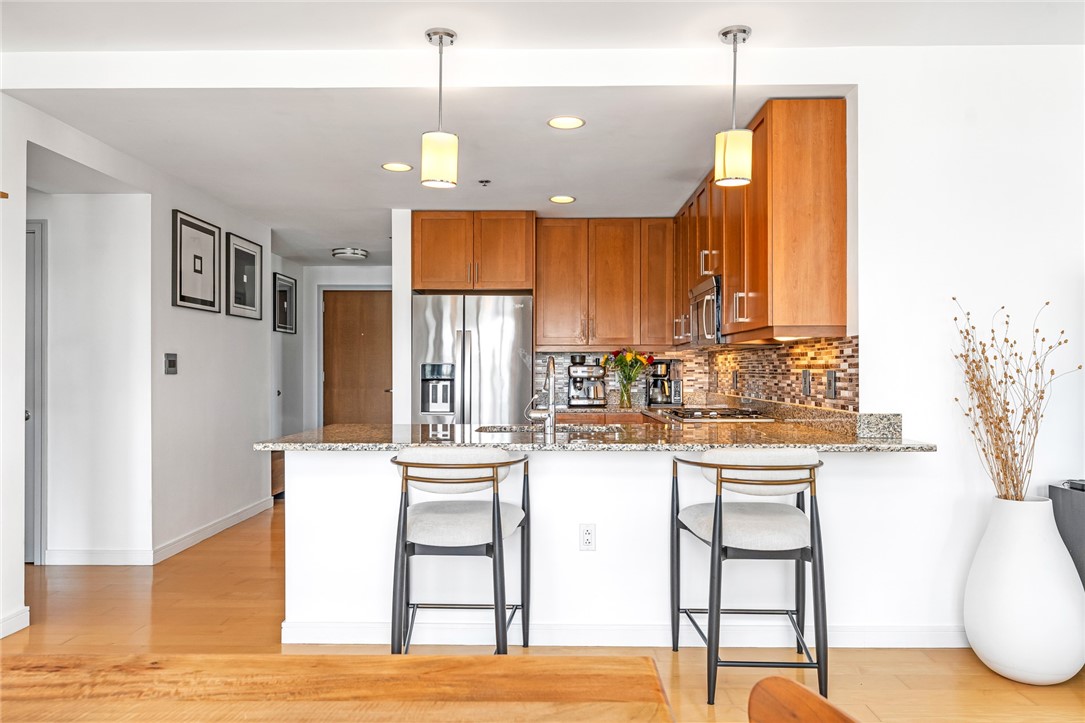 200 Exchange Street 1112