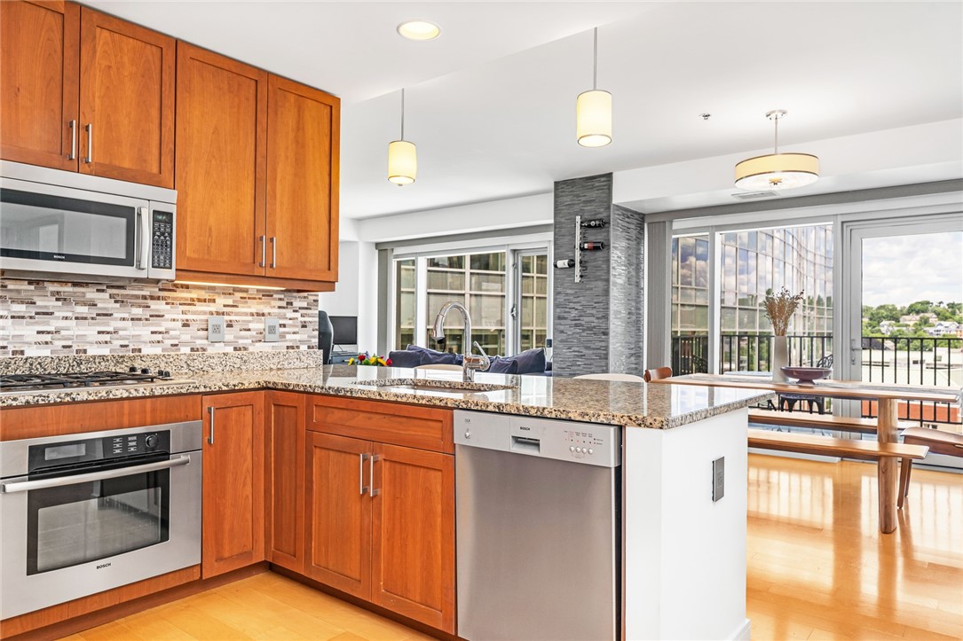 200 Exchange Street 1112