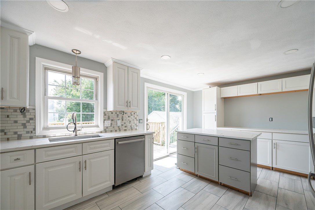 115 Sutton Avenue