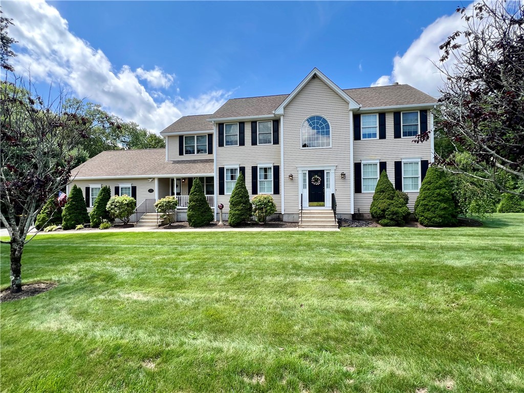 35 East Lantern Road