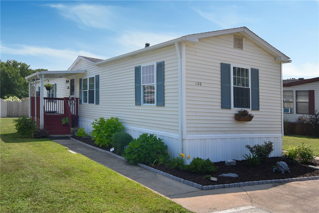 View South Kingstown, RI 02879 house