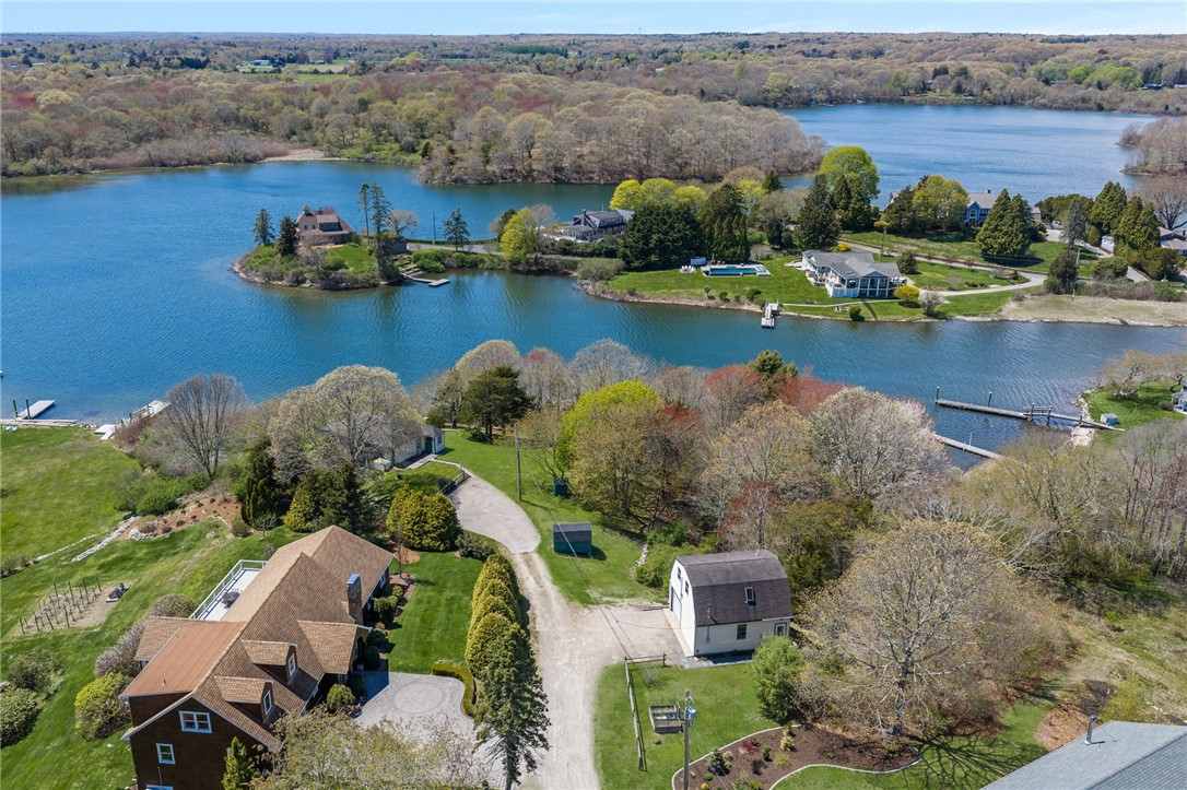South Kingstown, Rhode Island, 02879, United States, 2 Bedrooms Bedrooms, ,2 BathroomsBathrooms,Residential,Active,2045615