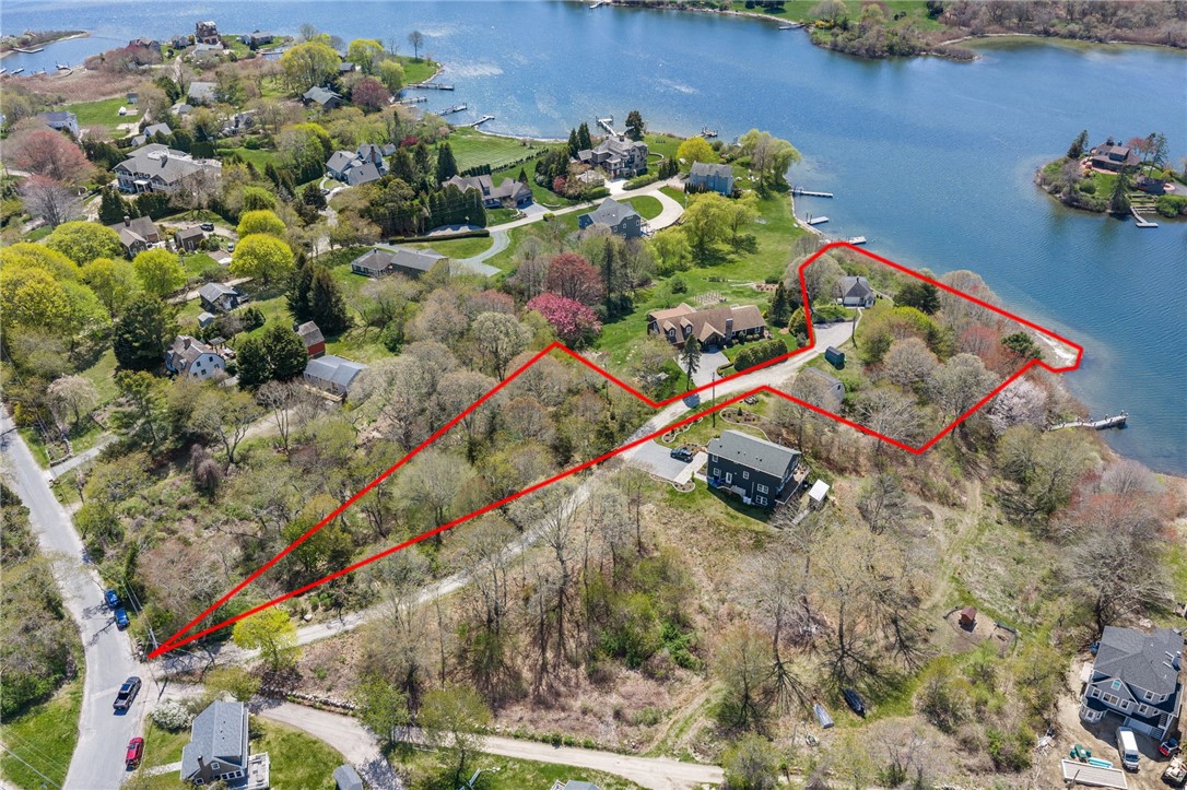 South Kingstown, Rhode Island, 02879, United States, 2 Bedrooms Bedrooms, ,2 BathroomsBathrooms,Residential,Active,2045615