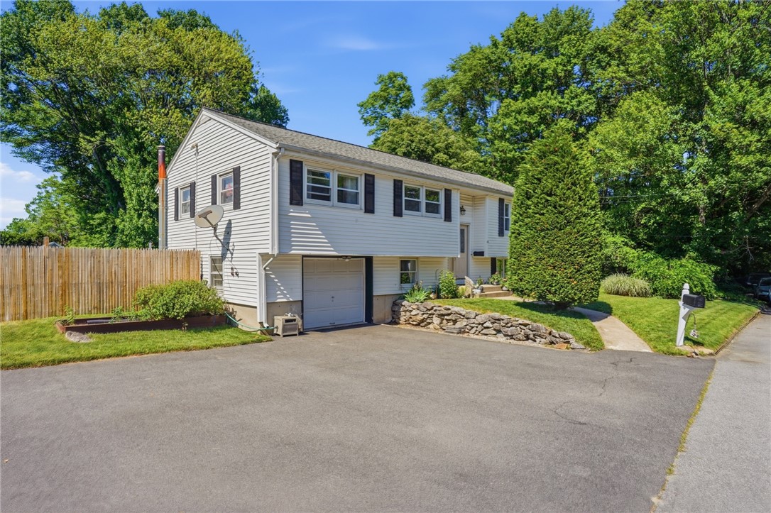 10 Faxon Street
