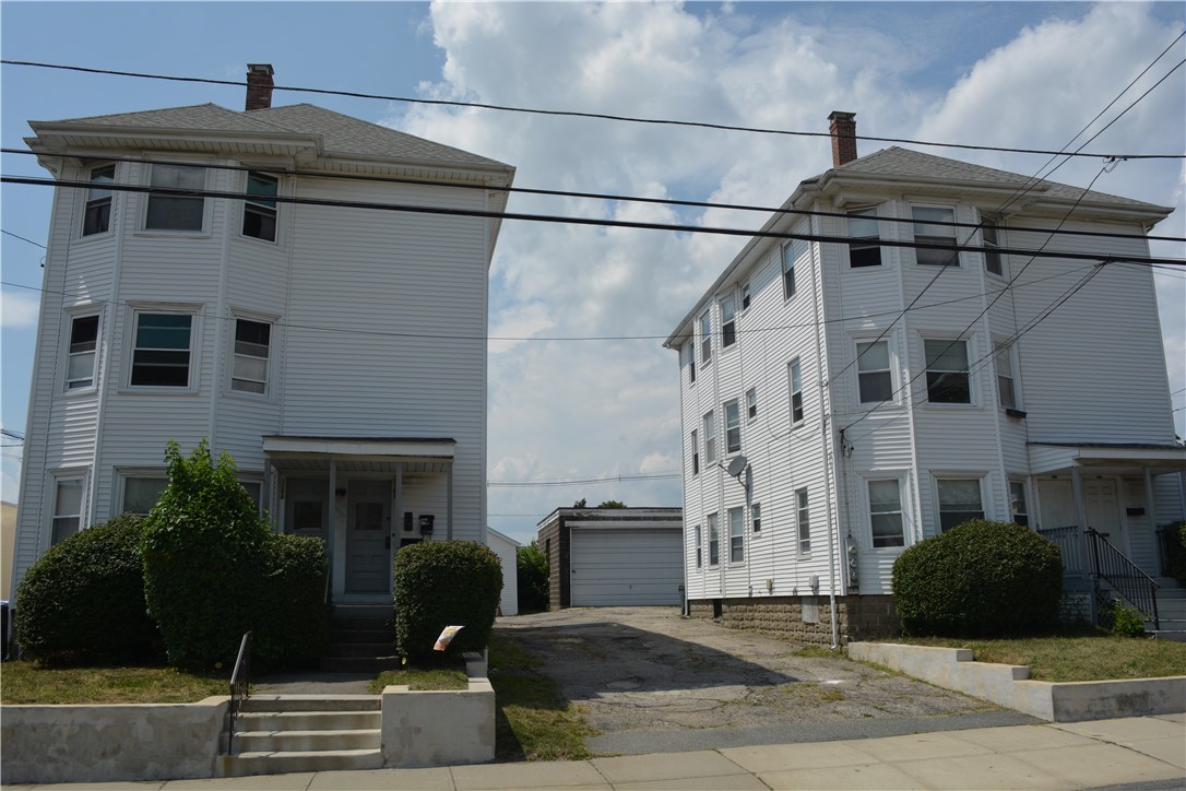1172 North Main Street