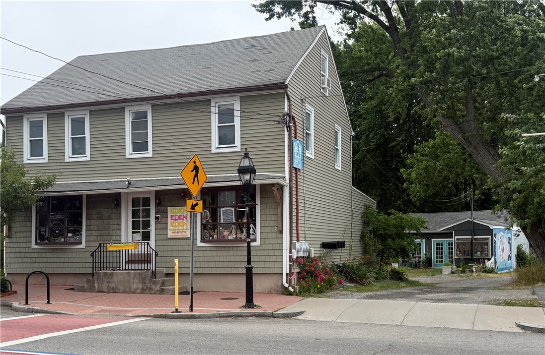 2154 Broad Street
