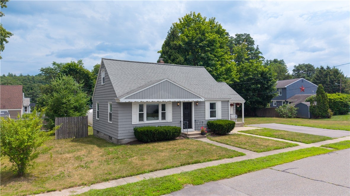 3 Eisenhower Drive