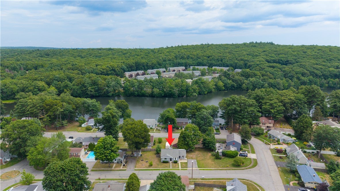3 Eisenhower Drive