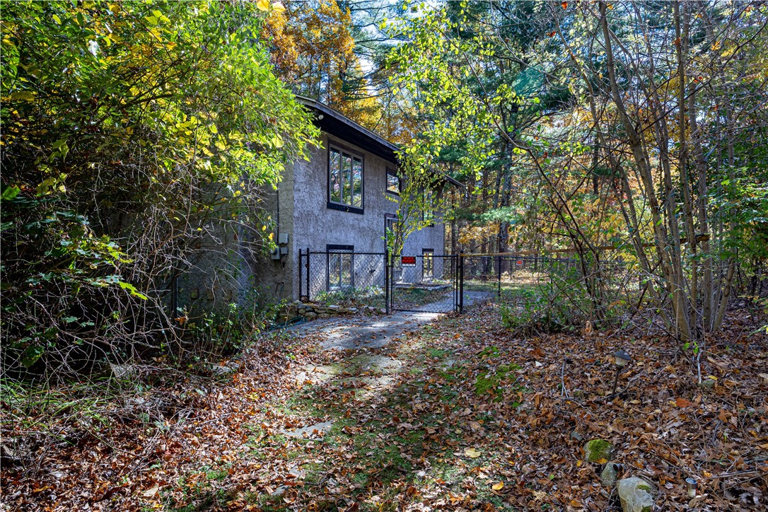 20 country view Lane