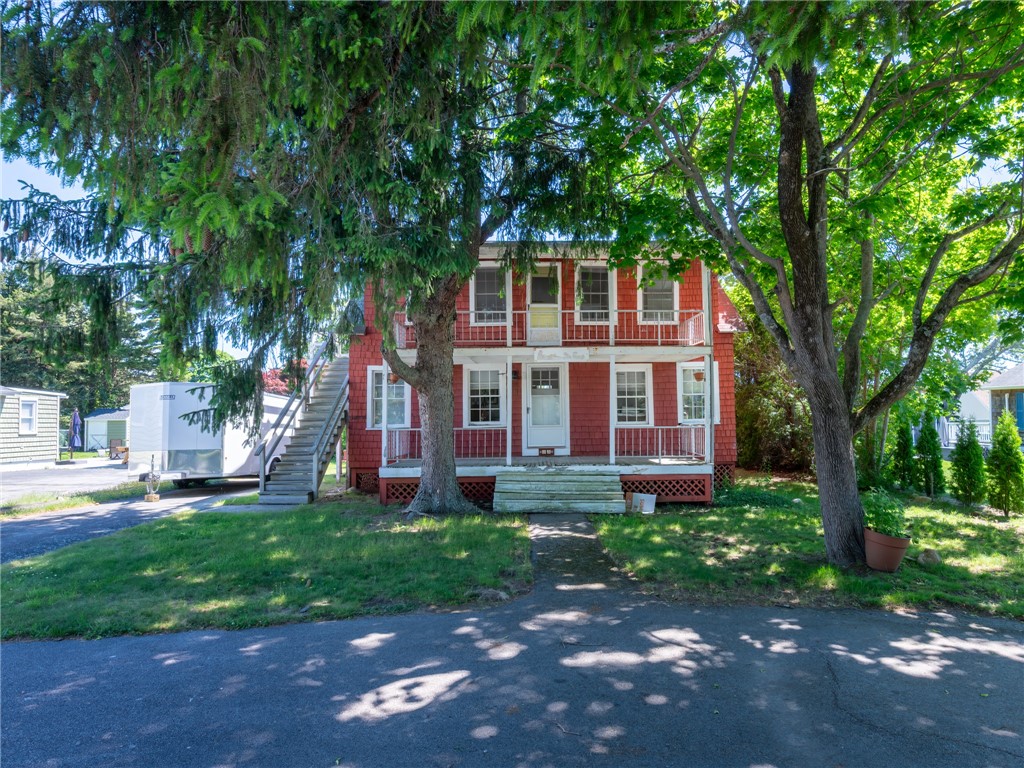 49 Benson Avenue