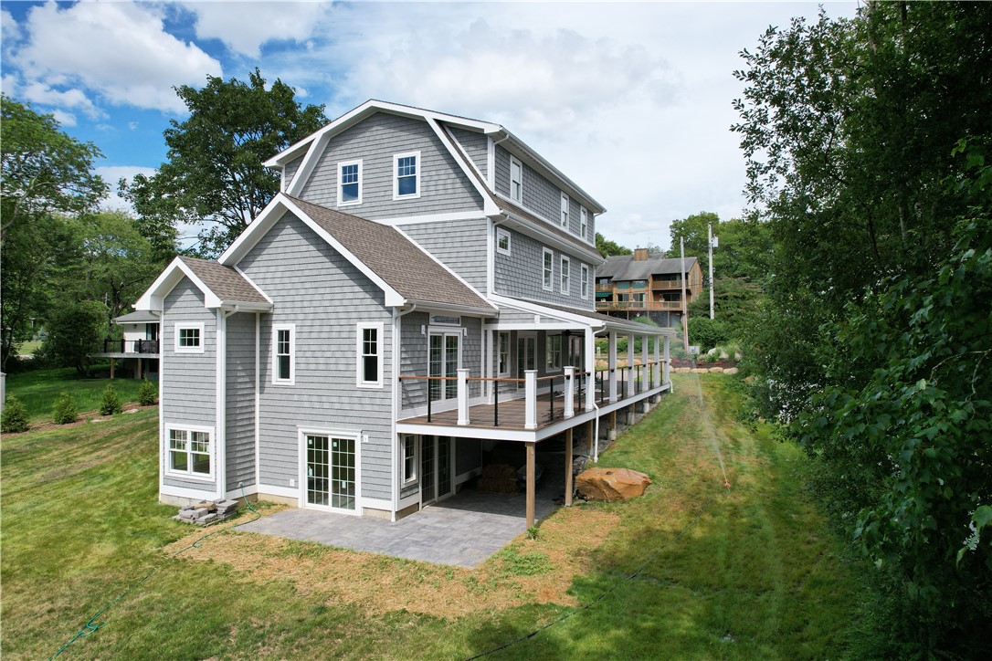 61 Slope Avenue