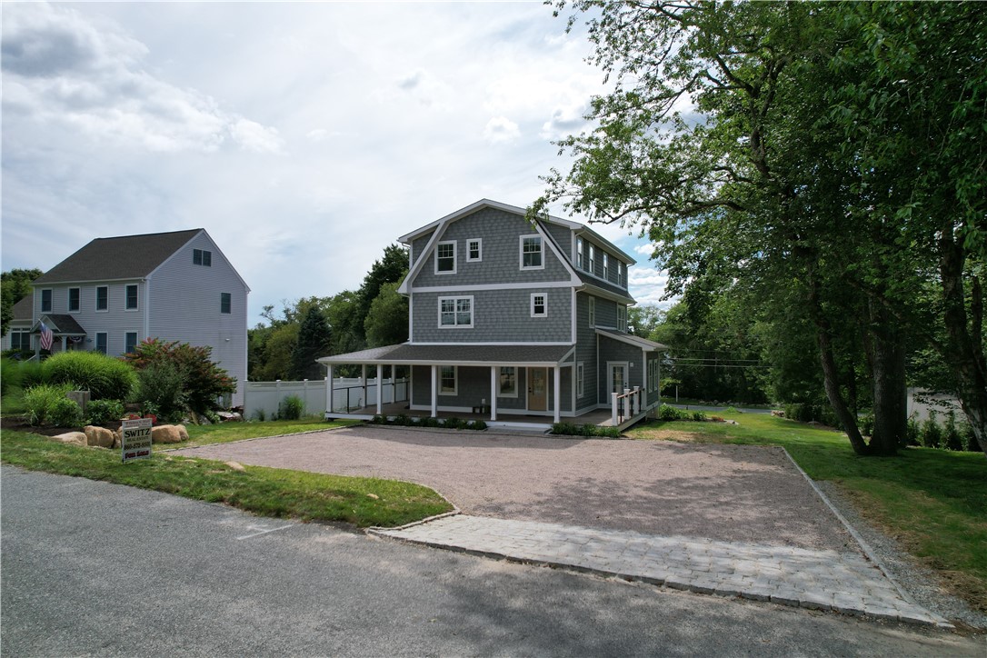 61 Slope Avenue